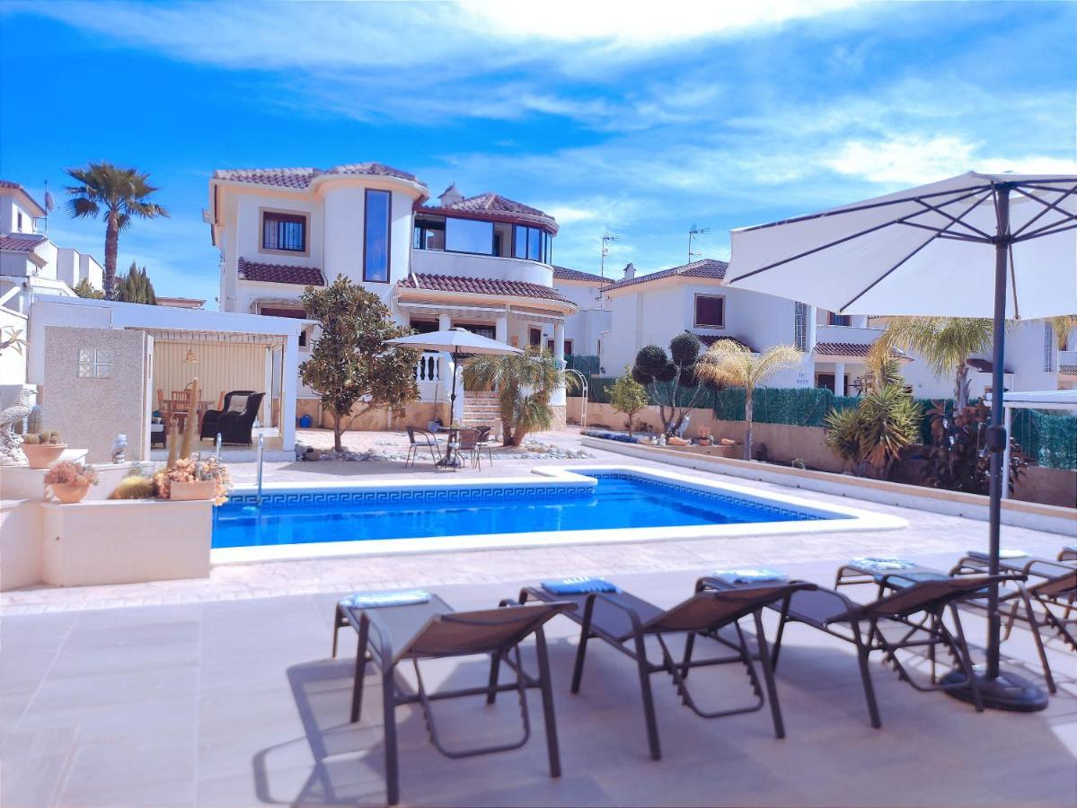 Magnífica villa con piscina La Marina-Oasis a 3km de la playa San Fulgencio Exterior foto