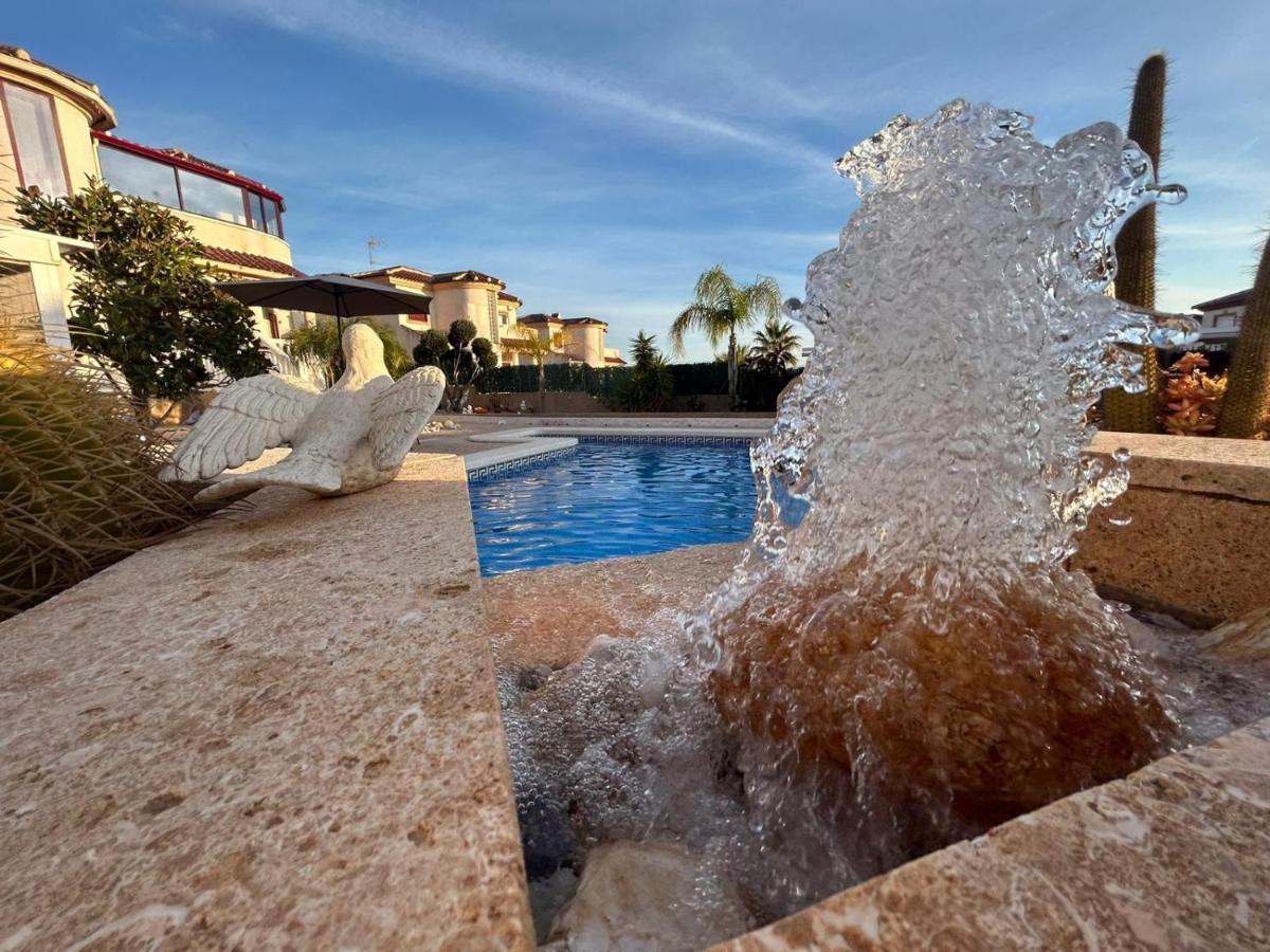 Magnífica villa con piscina La Marina-Oasis a 3km de la playa San Fulgencio Exterior foto